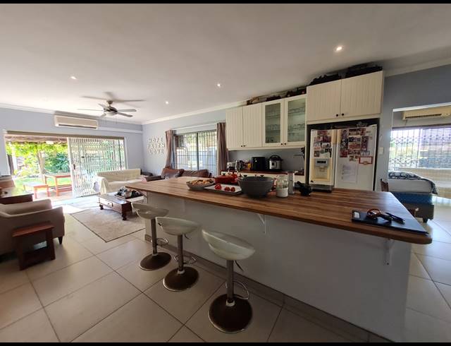 4 BEDROOM FREESTANDING FOR SALE IN MEER EN SEE